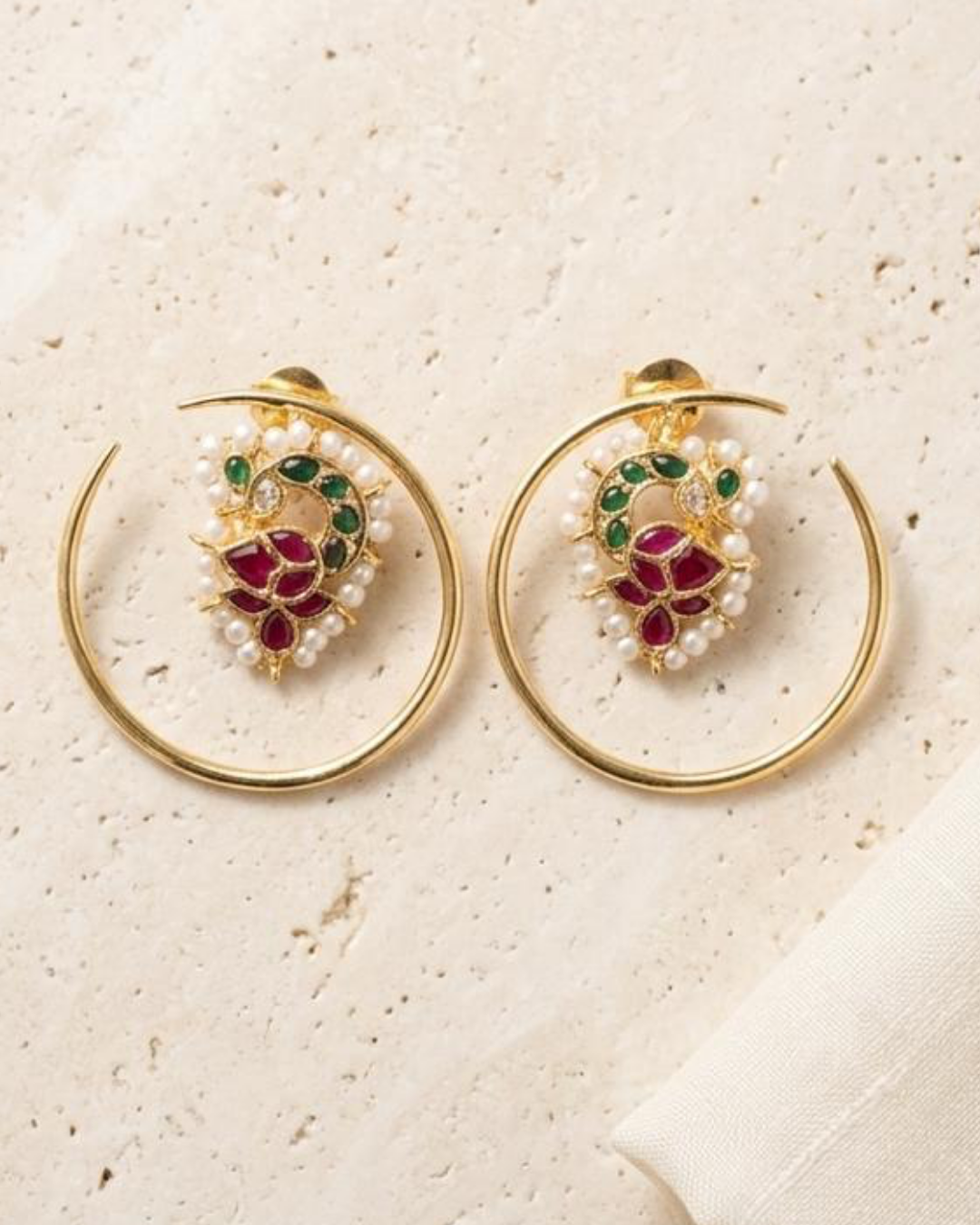 Moraya Hoops
