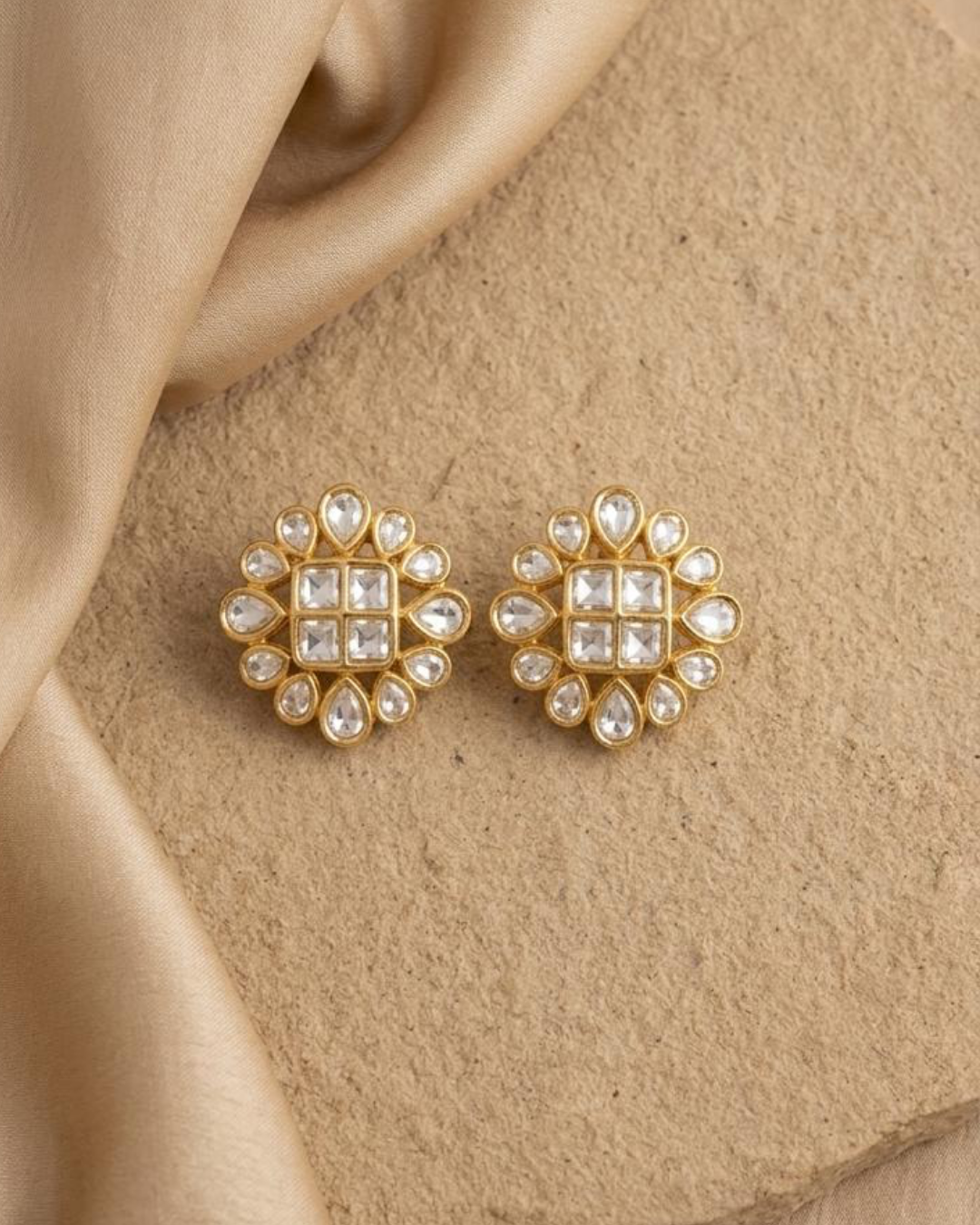 Flora Polki Studs