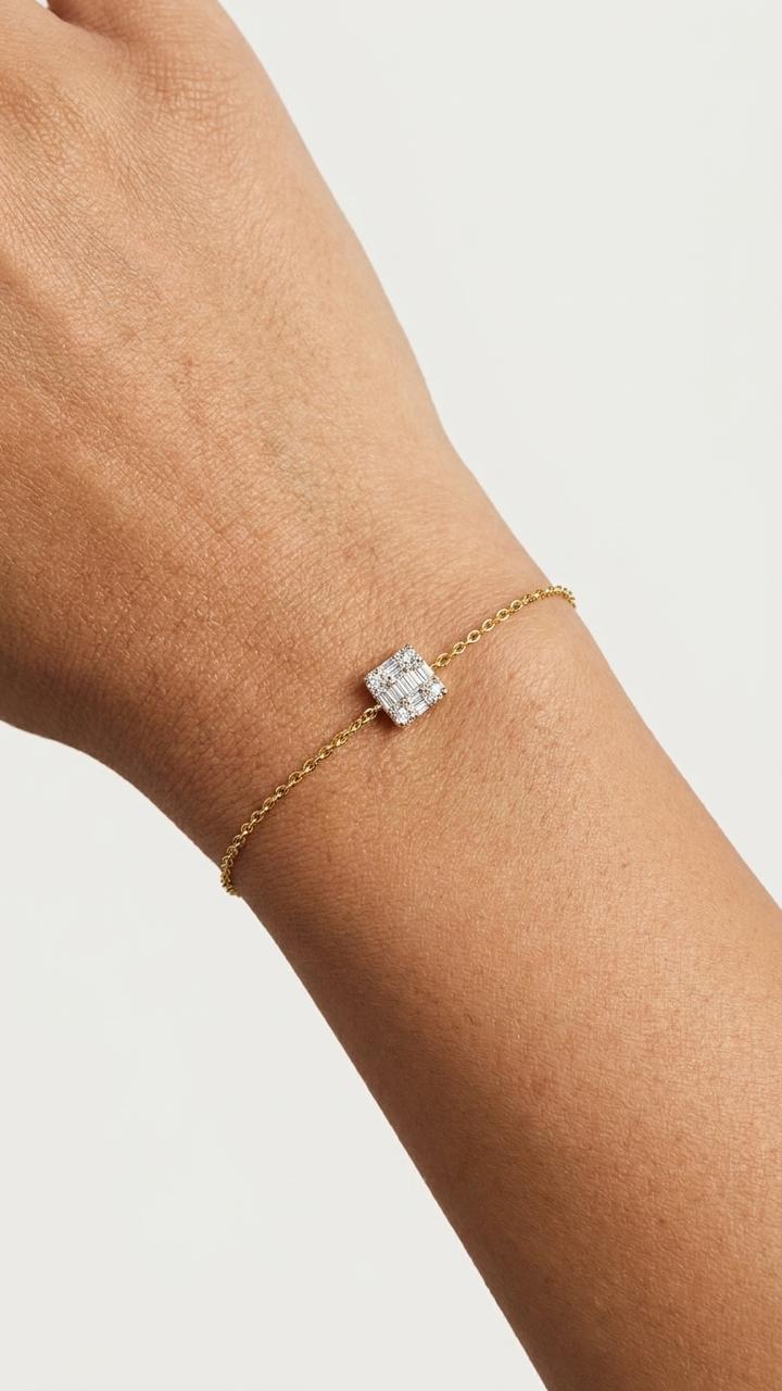 Square chain bracelet