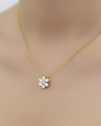 The Flora Pendant Necklace