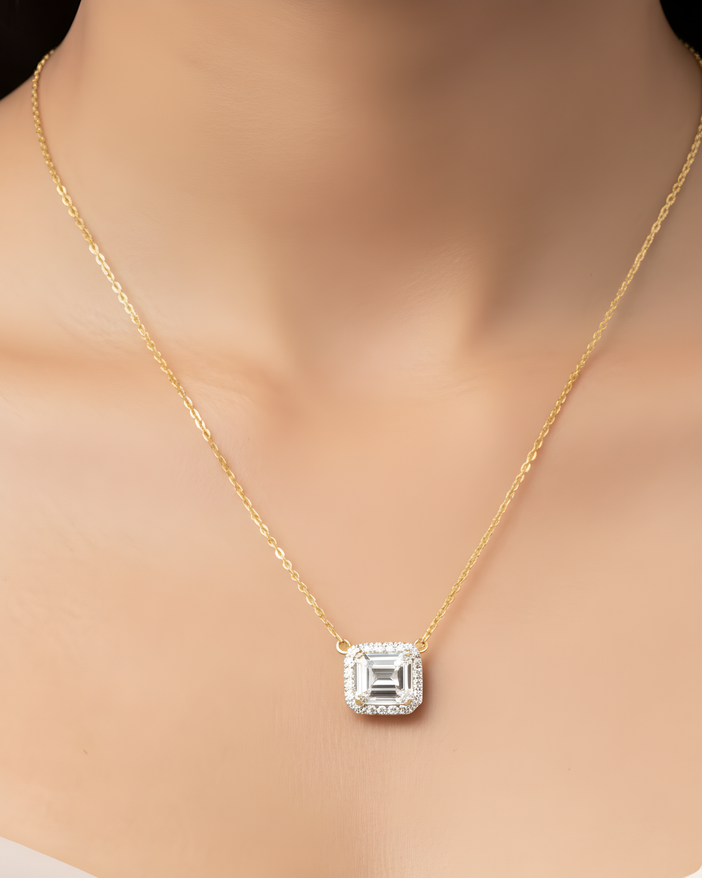 Aureen Emerald Solitaire Necklace