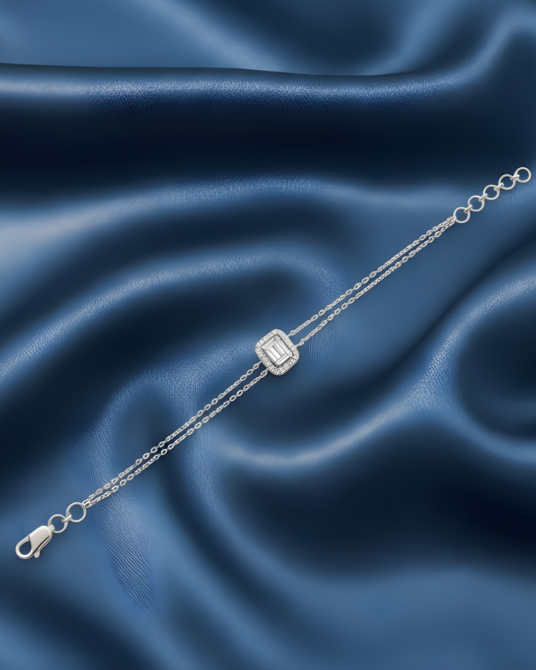 Emerald Elegance Chain Bracelet